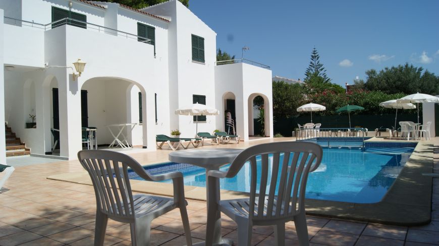 Apartamentos California